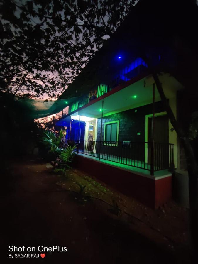 Gokarna Vibes Hotel Ngoại thất bức ảnh